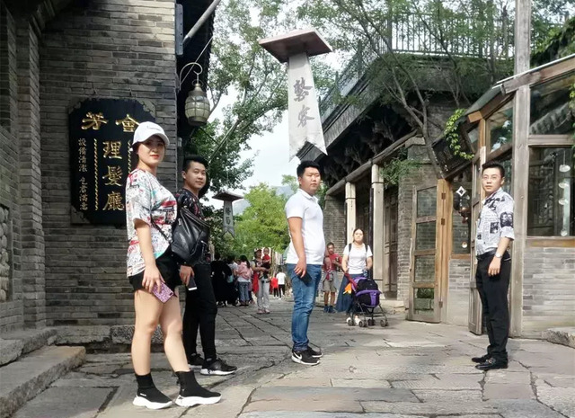 乾港集團商務部優(yōu)秀經(jīng)理人旅游活動