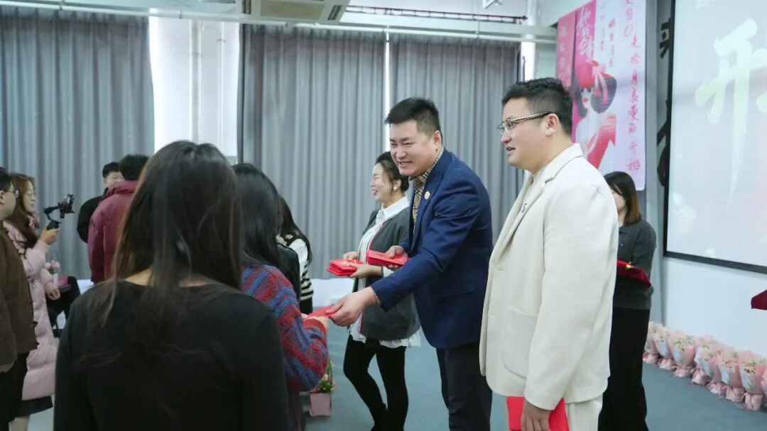 http://m.genseigroup.com/